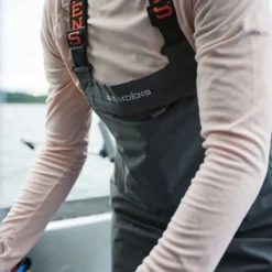 Grundens Pisces Bib - Women's 10 Grundens Pisces Bib - Women's -The North Face || Patagonia || Mountain Hardwear Shop ANC D6