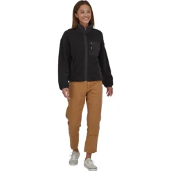 Patagonia Synchilla Jacket - Women's 13 Patagonia Synchilla Jacket - Women's -The North Face || Patagonia || Mountain Hardwear Shop BLA D3 2