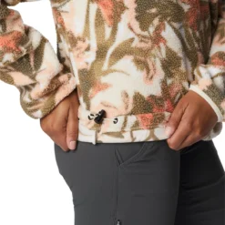 Columbia Helvetia Cropped Half Snap Pullover - Women's 10 Columbia Helvetia Cropped Half Snap Pullover - Women's -The North Face || Patagonia || Mountain Hardwear Shop CHAFLO D4