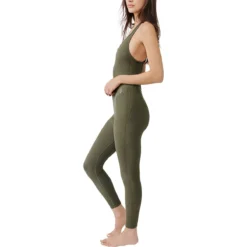 Free Throw One-Piece - Women's -The North Face || Patagonia || Mountain Hardwear Shop DAROLI D4