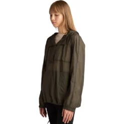 Tilley Lightweight Ripstop Anorak - Women's -The North Face || Patagonia || Mountain Hardwear Shop KHAGRE D3