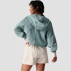 Cropped Full Zip Hooded Jacket - Women's -The North Face || Patagonia || Mountain Hardwear Shop LIGBLU D5 1