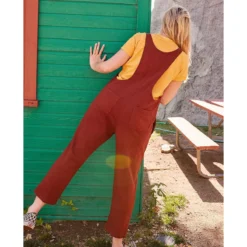 Follow Through Jumpsuit - Women's -The North Face || Patagonia || Mountain Hardwear Shop MAN D3 1