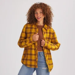 Stoic Quilted Boyfriend Plaid Shirt Jacket - Women's 9 Stoic Quilted Boyfriend Plaid Shirt Jacket - Women's -The North Face || Patagonia || Mountain Hardwear Shop MINYELPLA