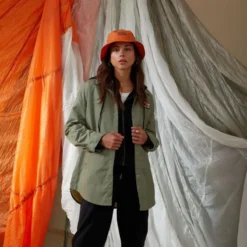 Brixton Vintage Bora Jacket - Women's 6 Brixton Vintage Bora Jacket - Women's -The North Face || Patagonia || Mountain Hardwear Shop OLISUR D3