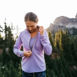 Marmot Leconte Fleece 1/2-Zip Pullover - Women's 10 Marmot Leconte Fleece 1/2-Zip Pullover - Women's -The North Face || Patagonia || Mountain Hardwear Shop PAIPUR D3