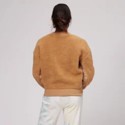 Almont Fleece Pullover - Past Season - Women's -The North Face || Patagonia || Mountain Hardwear Shop PIK D1