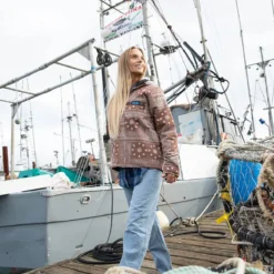 KAVU Delmont Hooded Jacket - Women's 11 KAVU Delmont Hooded Jacket - Women's -The North Face || Patagonia || Mountain Hardwear Shop TANBAN D5