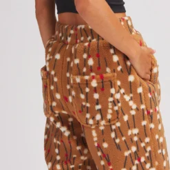 Printed Sherpa Jogger - Women's -The North Face || Patagonia || Mountain Hardwear Shop TWIPRI D8